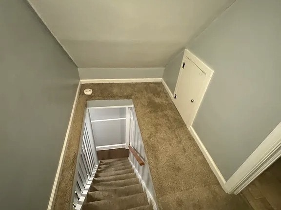 Building Photo - 419 Corner St