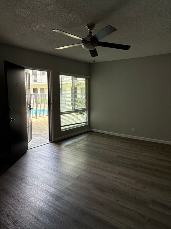 Building Photo - 20912 Amie Ave
