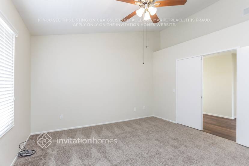 Building Photo - 23784 Sierra Oak Dr