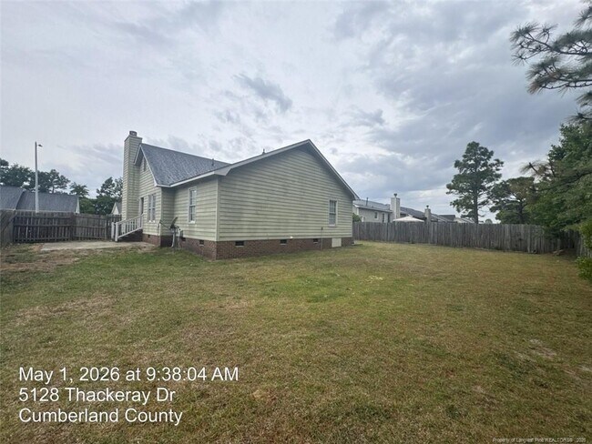 Building Photo - 5128 Thackeray Dr