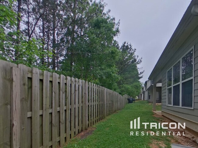 Building Photo - 2277 Wentworth Park Dr