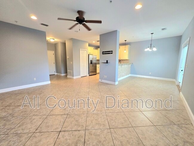 Building Photo - 1729 Annabellas Dr