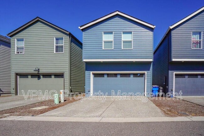 Building Photo - 2620 NE 117th Pl