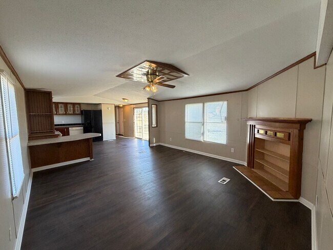 Building Photo - 941 N Bucks Pocket Rd SE