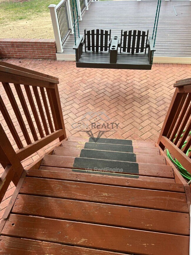 Building Photo - 1244 Mountain View Rd