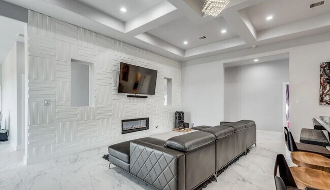 Building Photo - Rent to Own