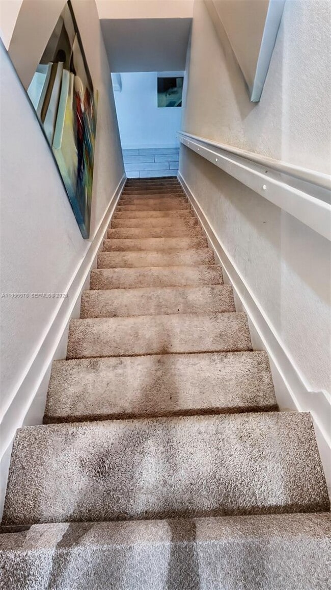 Building Photo - 1783 SE 7th Ter