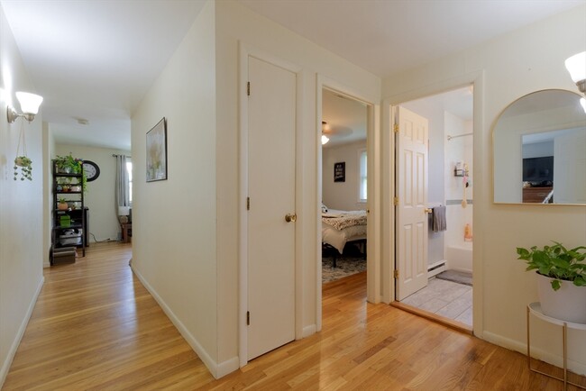 Building Photo - 89 Brayton Rd