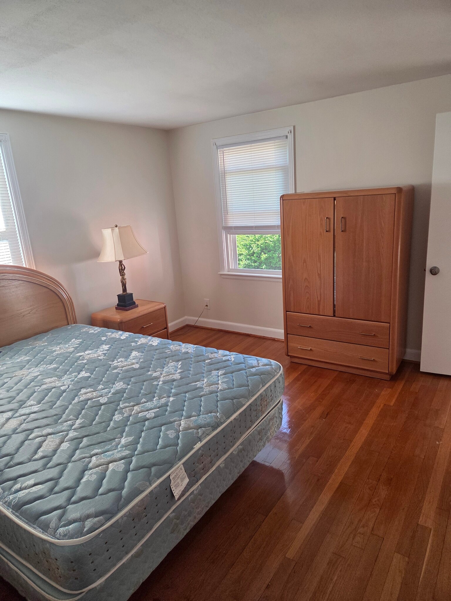 Master bedroom - 42 Davenport Rd