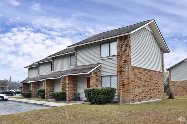 Primary Photo - Liberty Woods Apartments