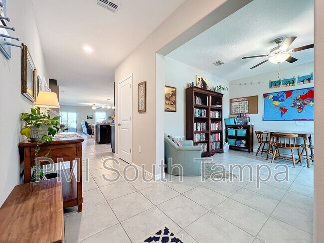 Building Photo - 11116 Sage Canyon Dr.