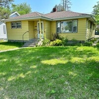 Building Photo - 4 Bedroom- Walking distance to BSU