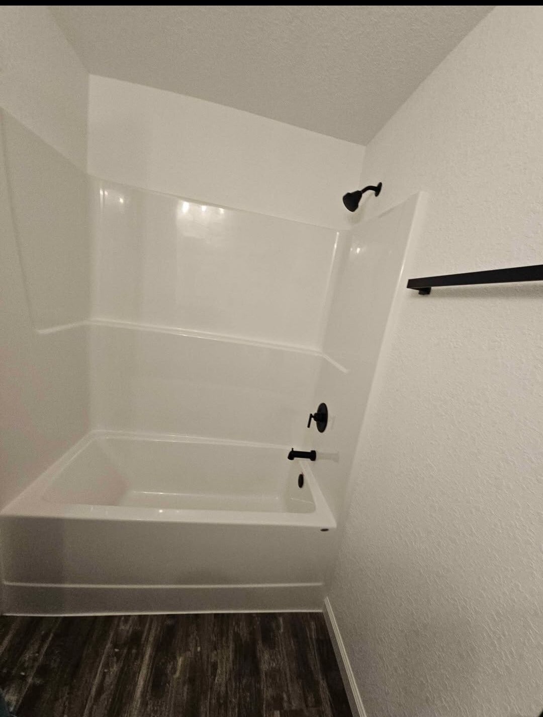 Building Photo - 283 NE West Ave