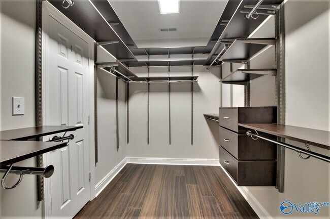 Building Photo - 2772 Deford Mill Rd SE