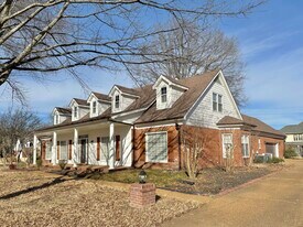 Building Photo - 3046 Dee Ann Dr