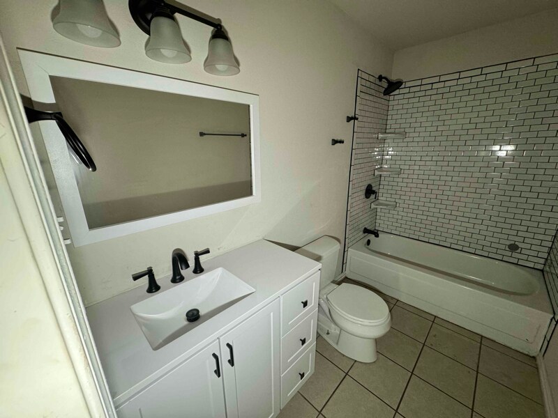Building Photo - 8108 Happy Trail