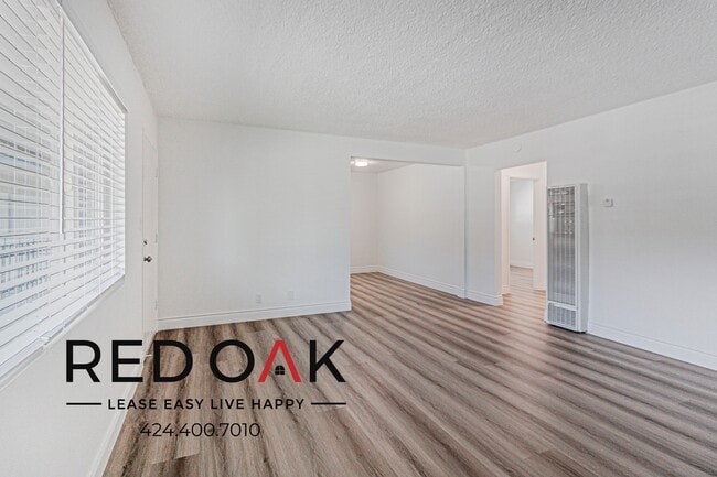 Building Photo - 21241 S Santa Fe Ave