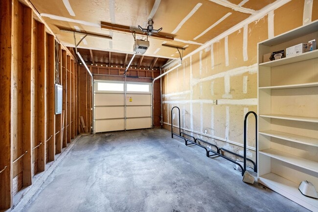 Building Photo - 261 Shepard Way NW