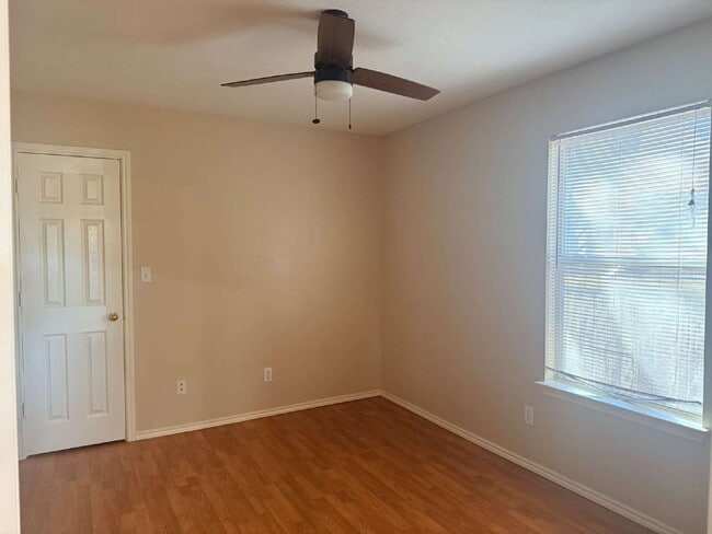 Building Photo - 17002 Silverwood Dr