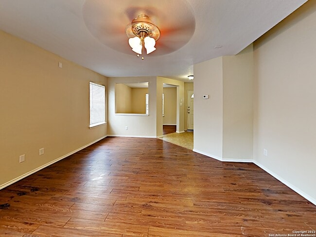 Building Photo - 19 Bedford Bay