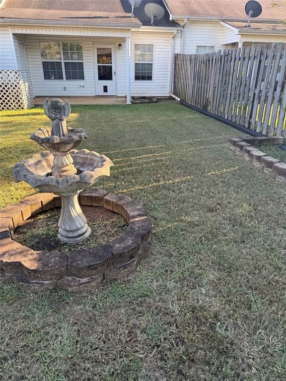 Building Photo - 61 Park Dr S