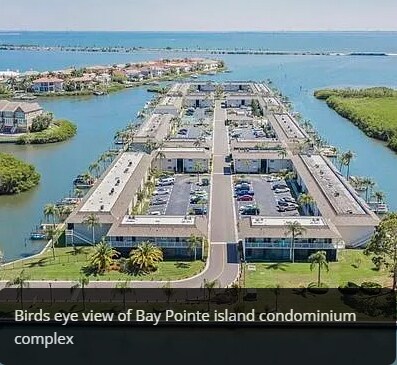 Building Photo - 8811 Bay Pointe Dr