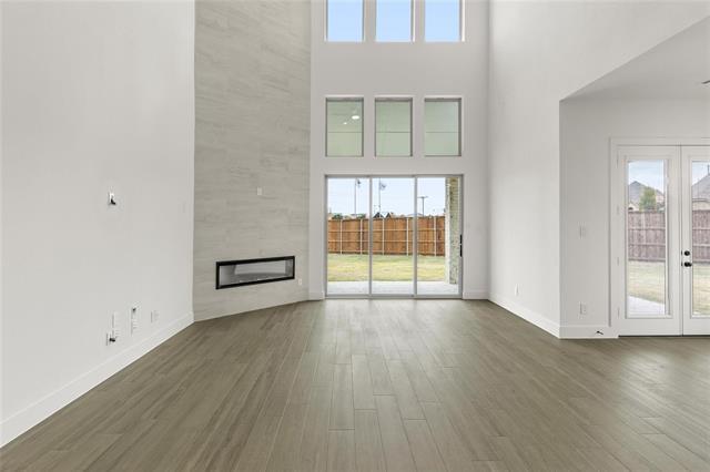 Building Photo - 1320 Villanova Ln