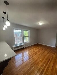 Building Photo - 5 Beaumont Pl