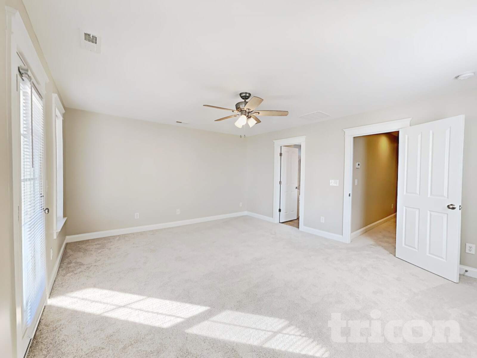 Building Photo - 150 E Morehouse Ave