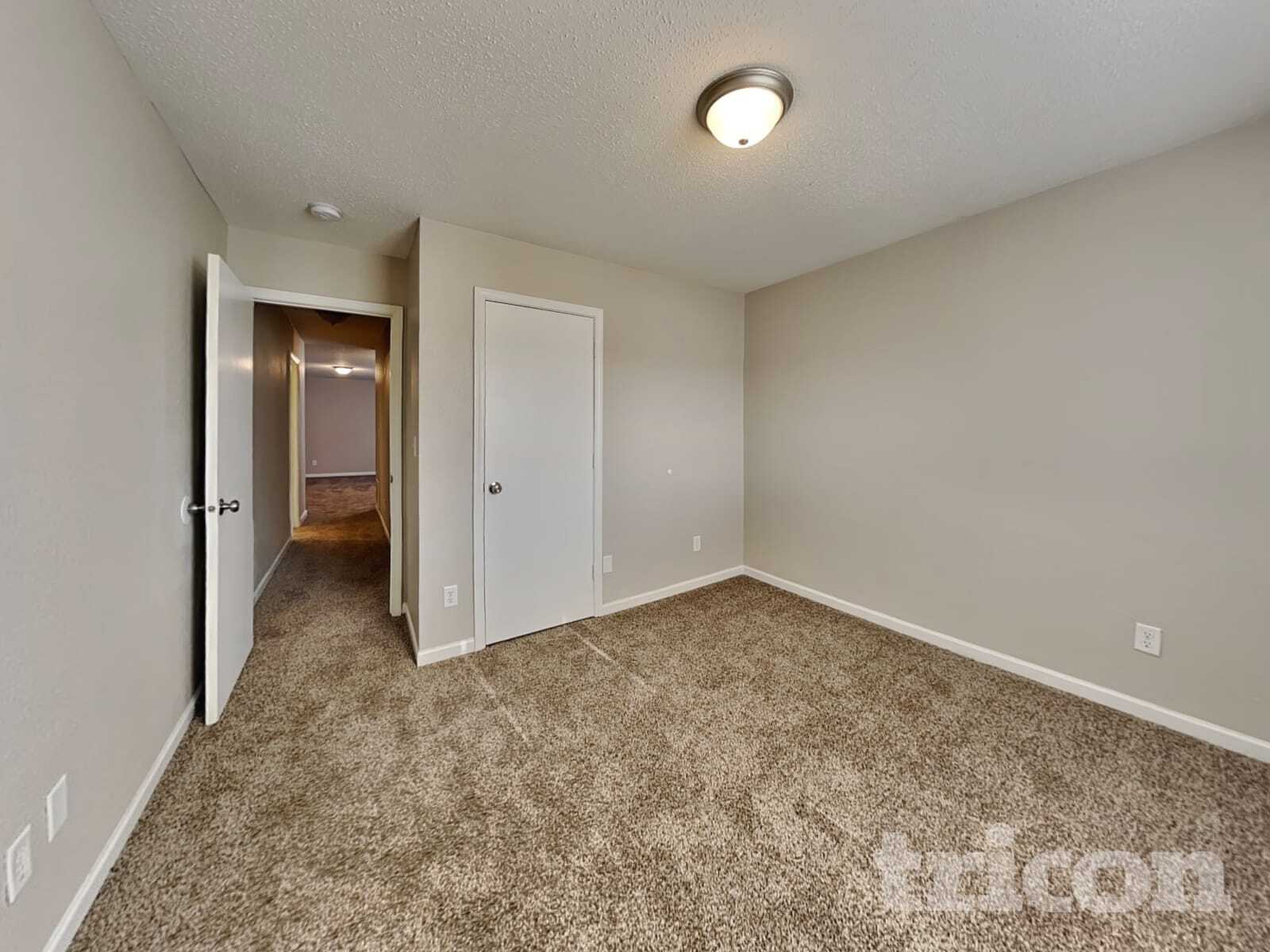 Building Photo - 5314 Cliff Ridge Dr