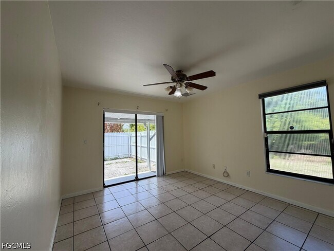 Building Photo - 4515 Douglas Ln