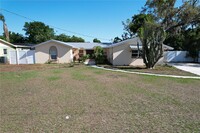 Building Photo - 914 Homewood Dr