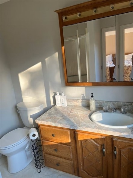 Building Photo - 16 Pleasant View Dr