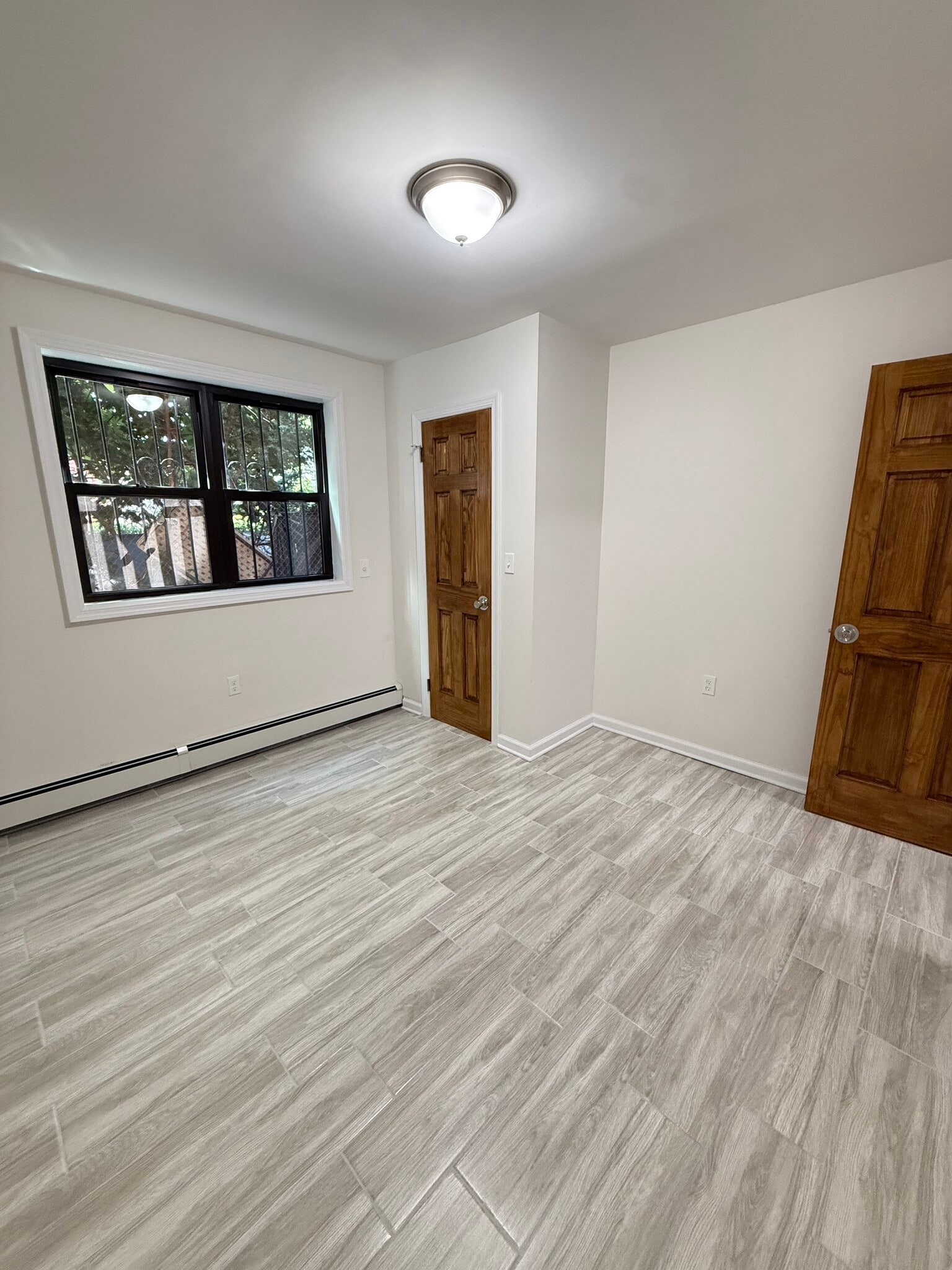 Building Photo - 1207 30th Dr