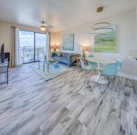 Building Photo - 511 Lucerne Ave