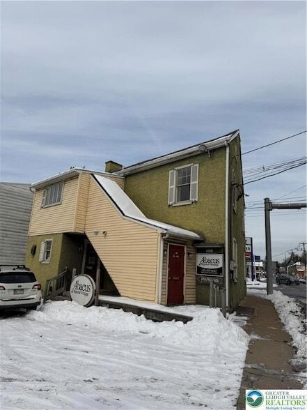 Building Photo - 100 W Main St
