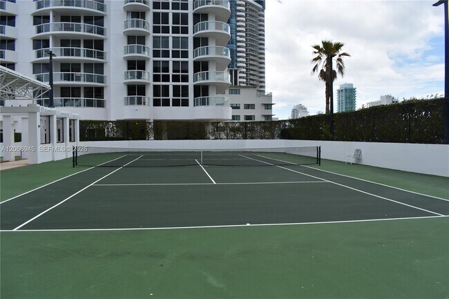 Building Photo - 6365 Collins Ave