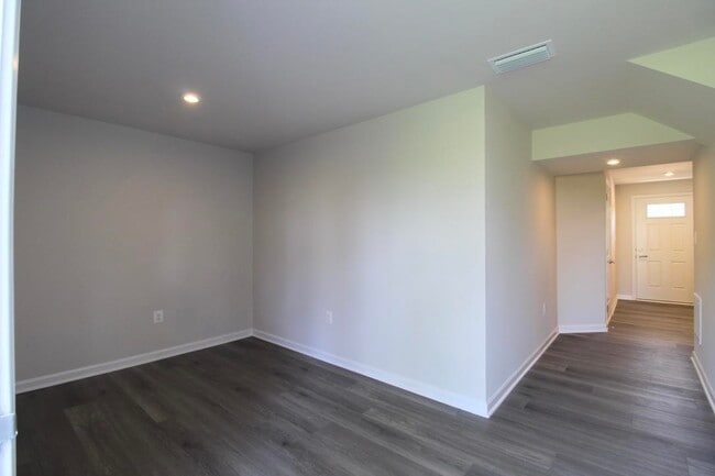 Building Photo - 2910 Orchard Ln