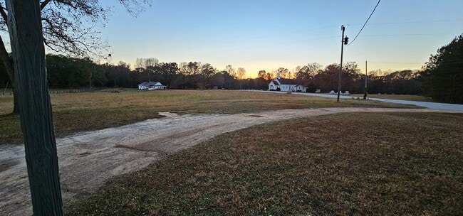 Building Photo - Enjoy a piece of history in this Vintage Farm House