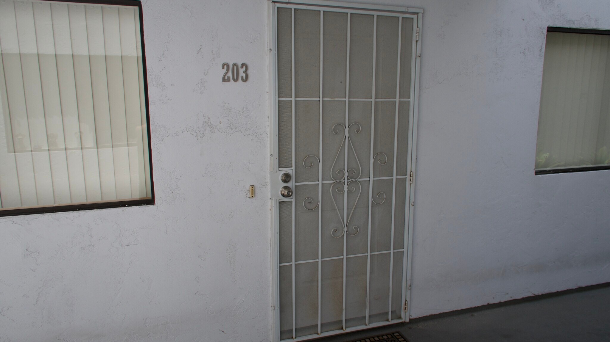 Front Door - 841 Gardenia Ave