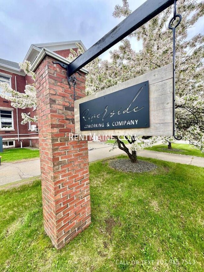 Building Photo - 113 N Lancey St