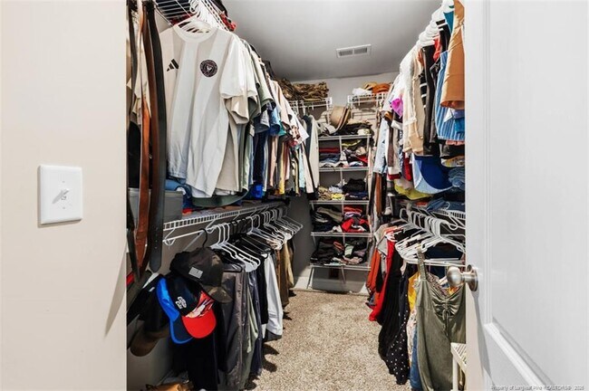 Building Photo - 3382 Scotscraig Rd