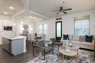 Building Photo - 1115 Manacor Ln