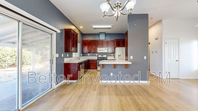 Building Photo - 430 Merlot Dr