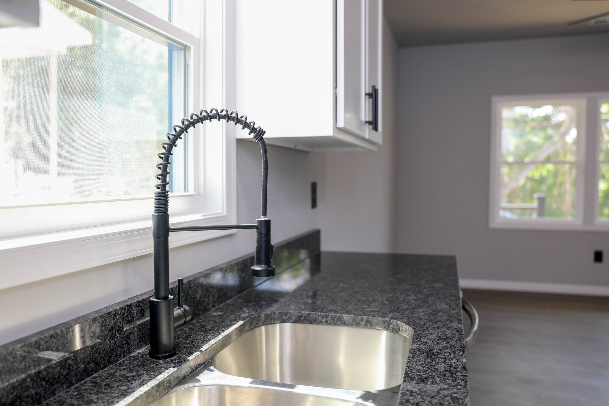 Building Photo - 1006 Pocahontas Ave