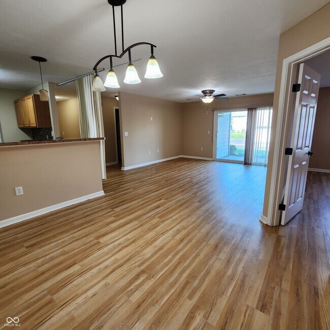 Building Photo - 232 Legends Creek Pl