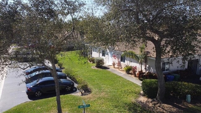 Building Photo - 11688 SW 17th Ct