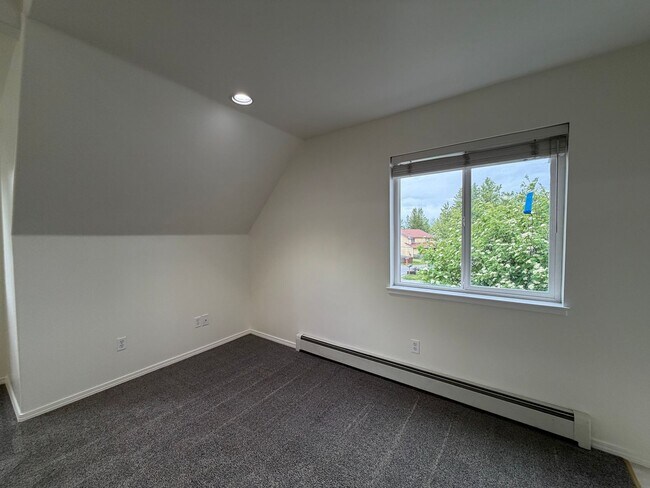 Building Photo - 2323 E 68th Ave