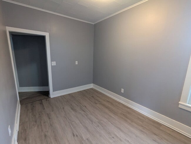 Building Photo - 33 Central Ave