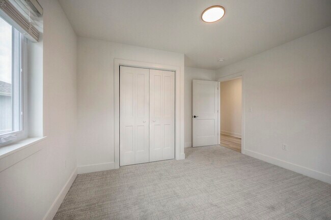 Building Photo - 22906 W 72nd Ter